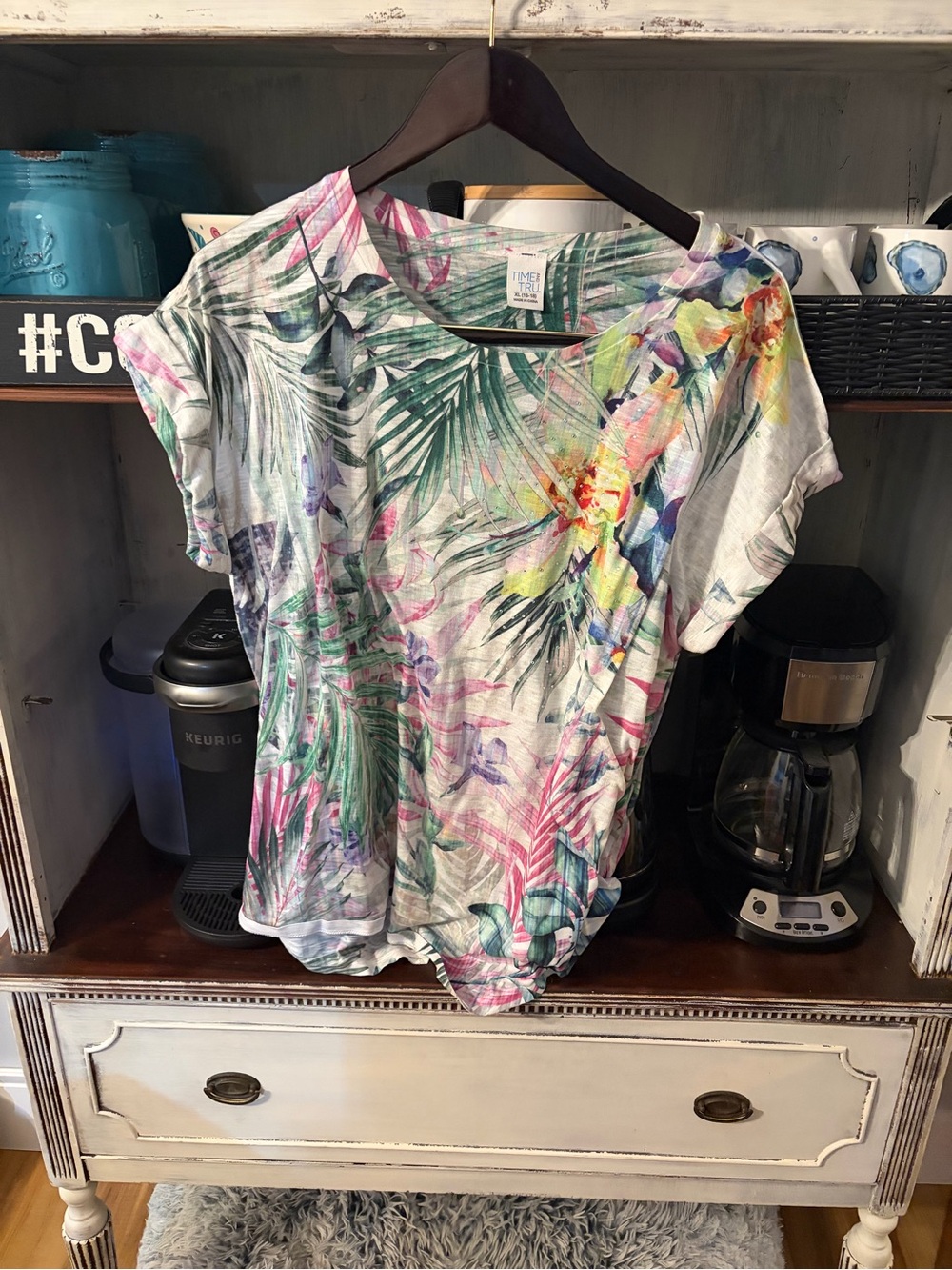 Time and Tru Tropical Palm Short Sleeve Tee - White with Pink, Green, Blue XL